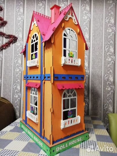 Кукольный домик новый