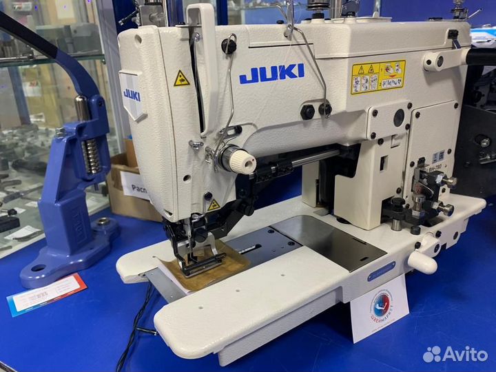 Петельная машина Juki LBH-780U
