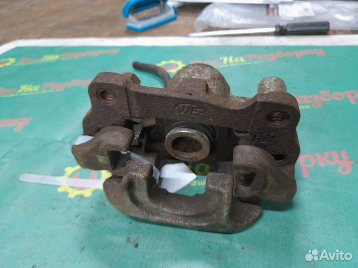 Суппорт задний правый Lifan Solano седан 106Л.С