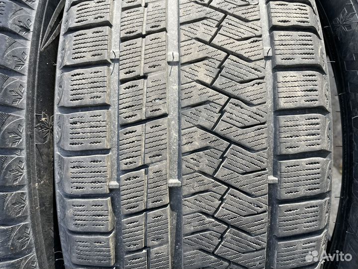 Triangle Snowlink TWT02 235/50 R19 103H