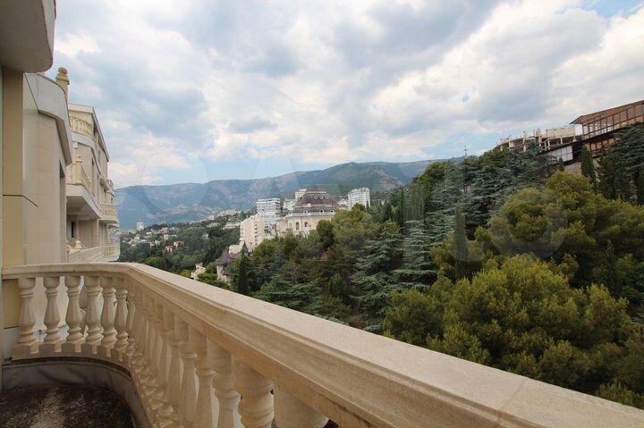 1-к. квартира, 69 м², 8/8 эт.