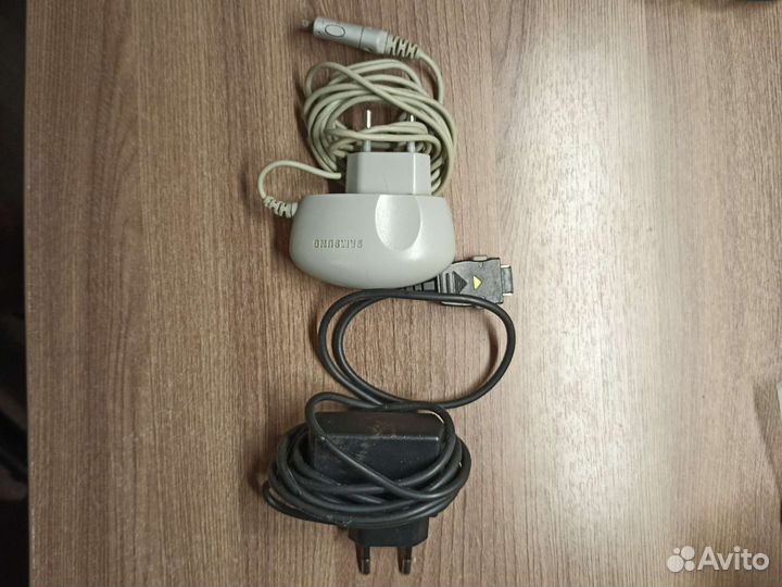 Зарядка для старых телефонов Самсунг
