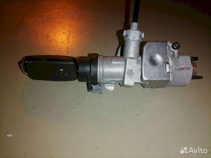 Замок зажигания Volkswagen Passat b5+ 3B6 4B090585
