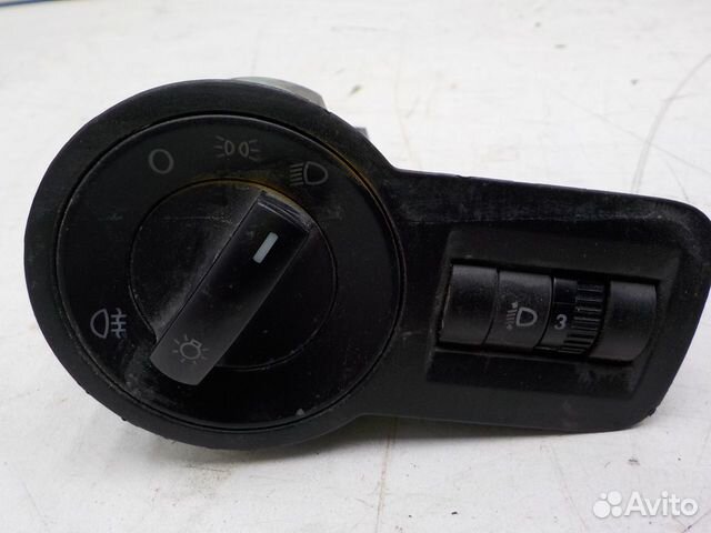 Блок управления освещением на Volkswagen Polo (Sed