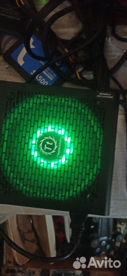 Thermaltake Smart RGB 700w