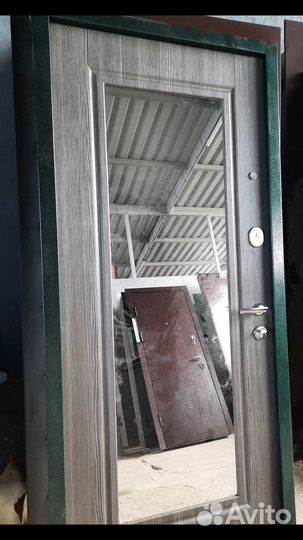 Стальная дверь с отделкой порошок и винил кожа