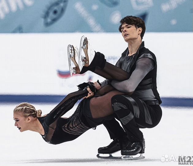 Тренер по фигурному катанию