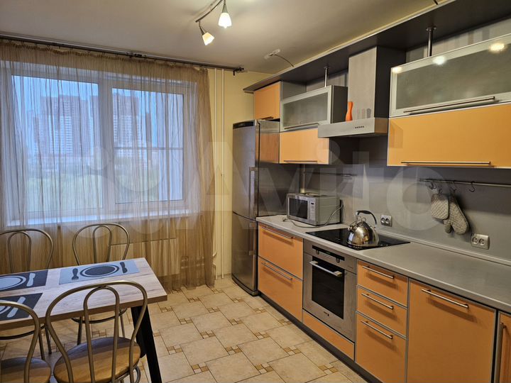 2-к. квартира, 70 м², 5/9 эт.