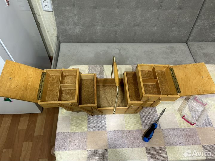 Деревянная шкатулка раскладная