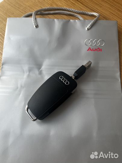 USB-накопитель audi 4 гб