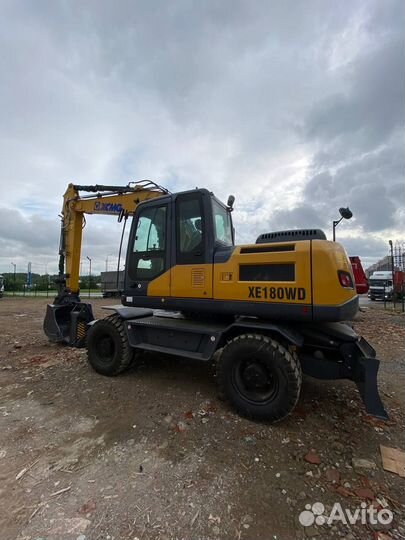 Колёсный экскаватор XCMG XE180WD, 2023