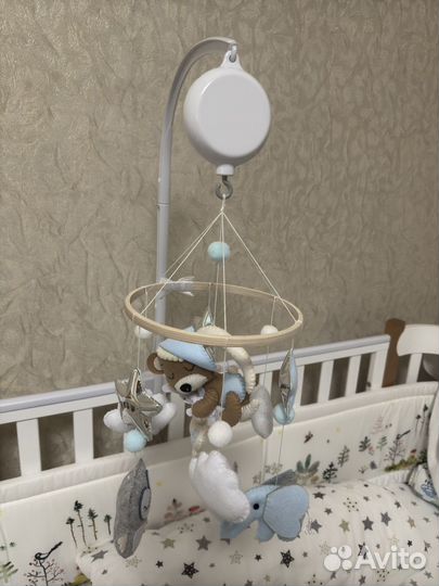 Мобиль на кроватку