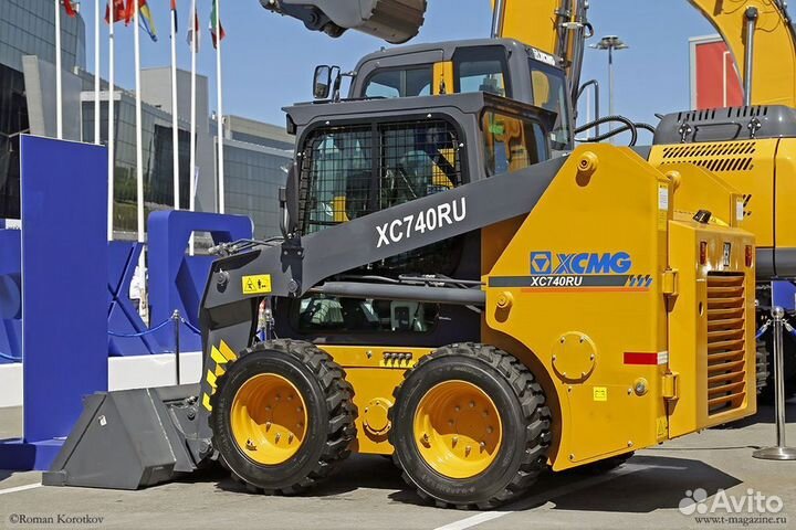 Мини-погрузчик XCMG SR740RU, 2023