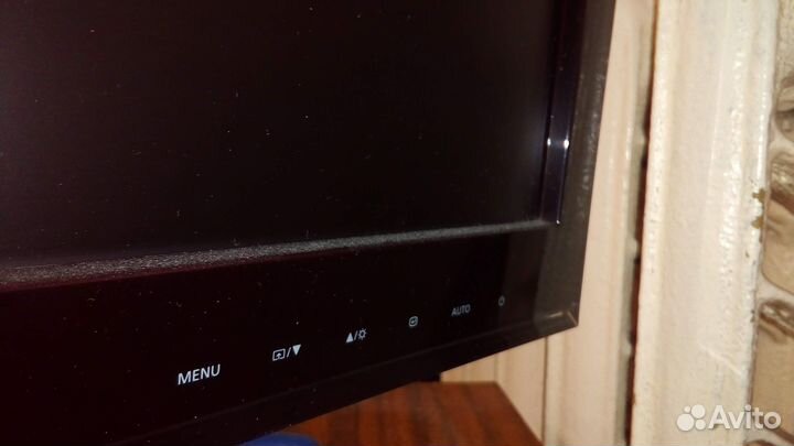 Монитор для компьютера 22 дюйма