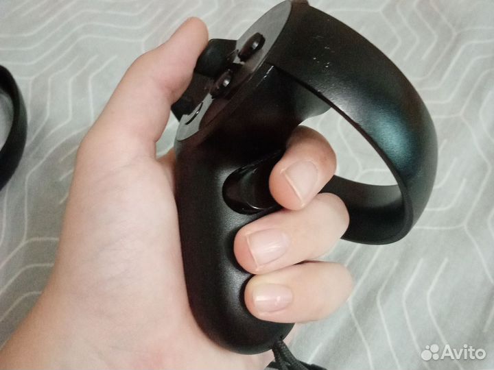 Комплект oculus rift cv1(без кабеля к vr)