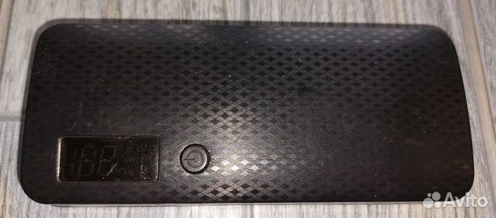 Портативное зарядное устройство