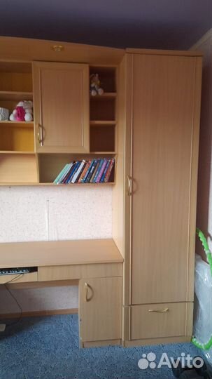 Письменный стол со шкафами и полками бу
