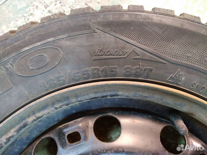 Kumho I'Zen KW22 185/65 R15