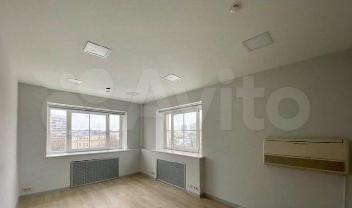 Сдается красивый двухуровневый Офис, 171.5 м²