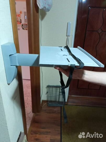 Подставка настенная под телевизор