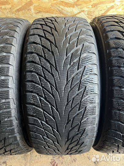 Nokian Tyres Hakkapeliitta R2 245/45 R18 100R