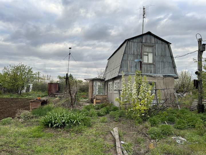 Дача 20 м² на участке 5 сот.