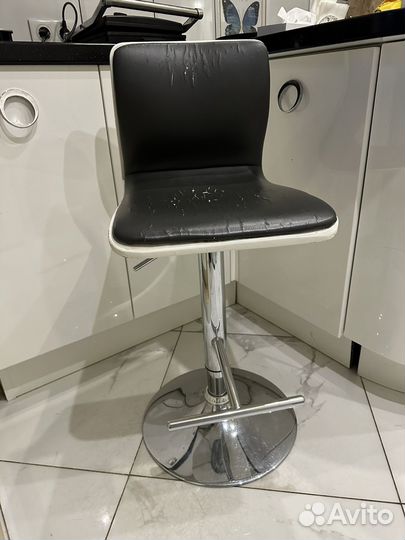 Стул высокий барный 4 штуки