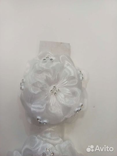 Белые банты на выпускной