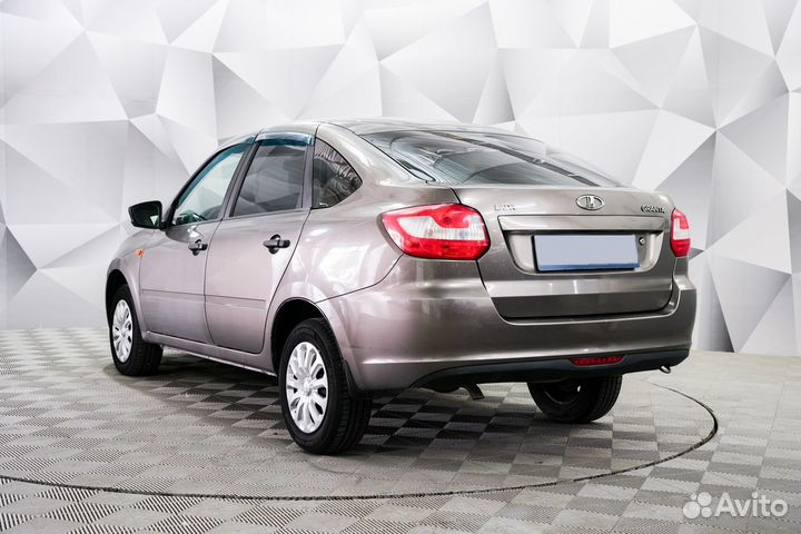 LADA Granta 1.6 МТ, 2016, 142 000 км