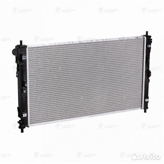 Радиатор охлаждения Dodge Caliber
