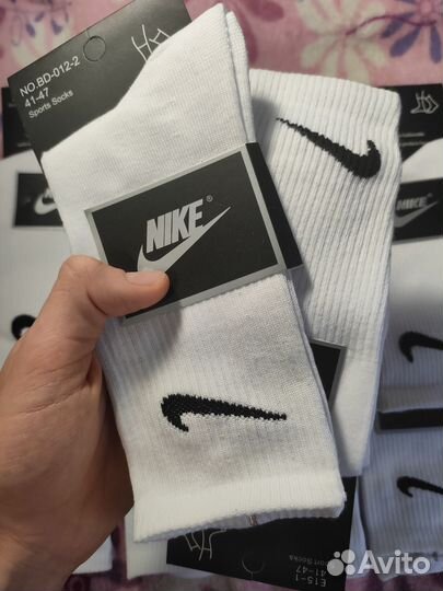 Носки Nike высокие, белые