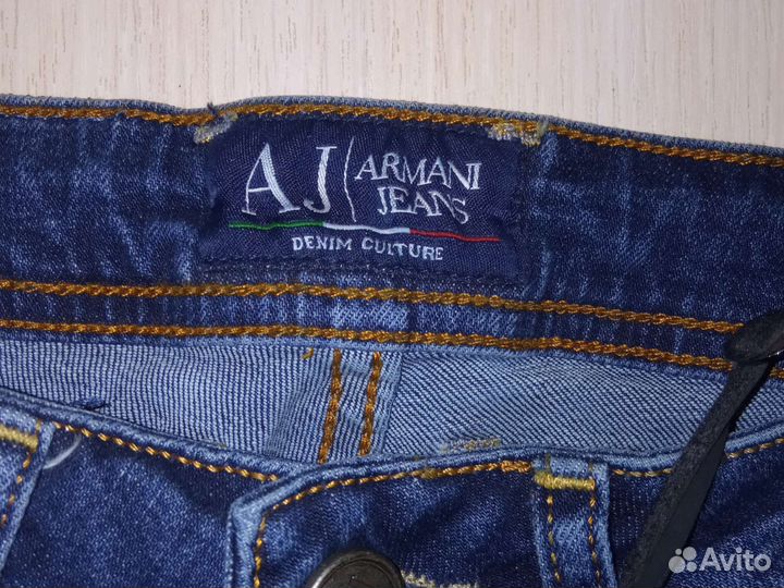 Джинсы armani новые