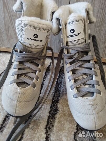 Коньки фигурные