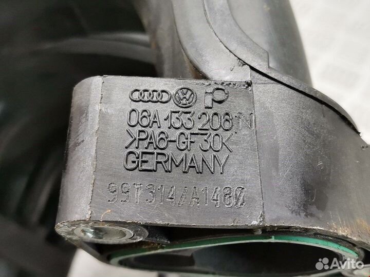 Коллектор впускной для Audi A3 8L 06A133203