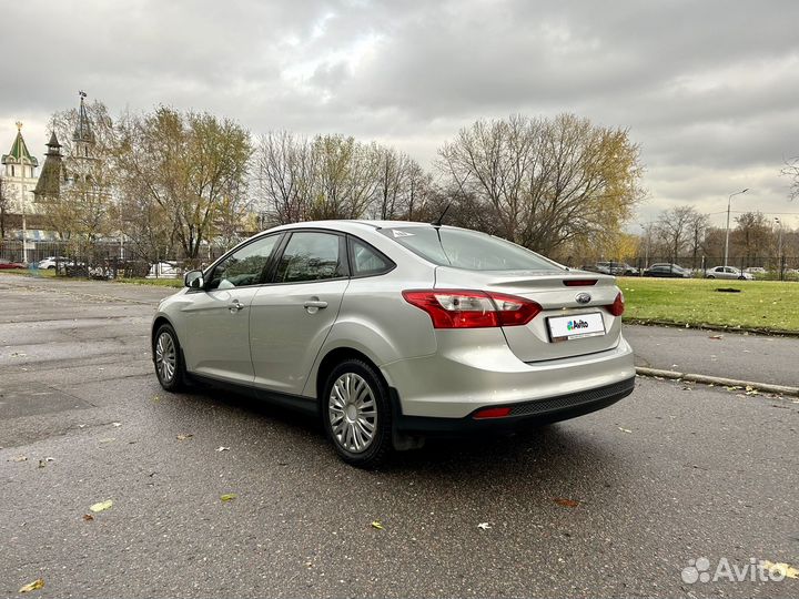 Ford Focus 1.6 МТ, 2011, 230 000 км