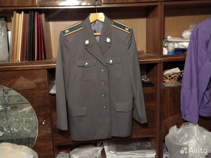 Парадный мужской китель полиции новый
