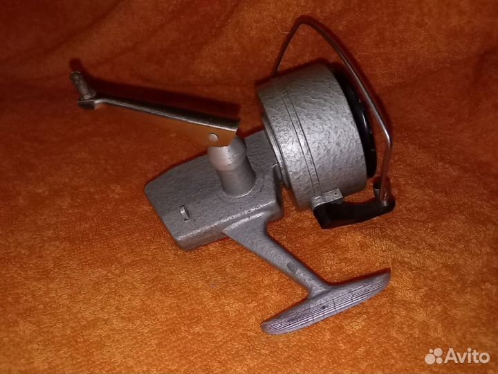 Катушка безынерционная дельфин СССР