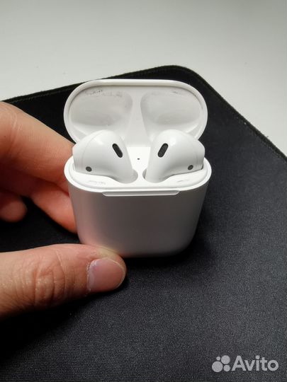 Airpods 2 (оригинал)