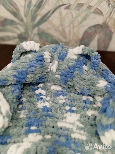 Плед детский вязаный ручная работа