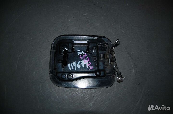 Лючок бензобака