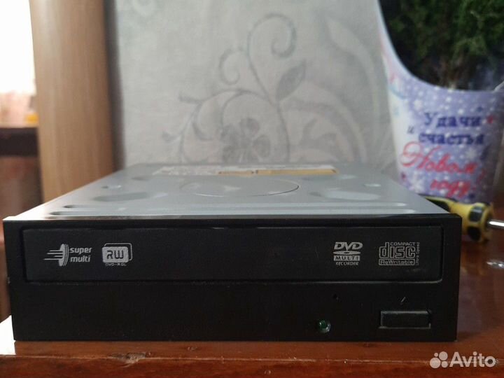 DVD привод