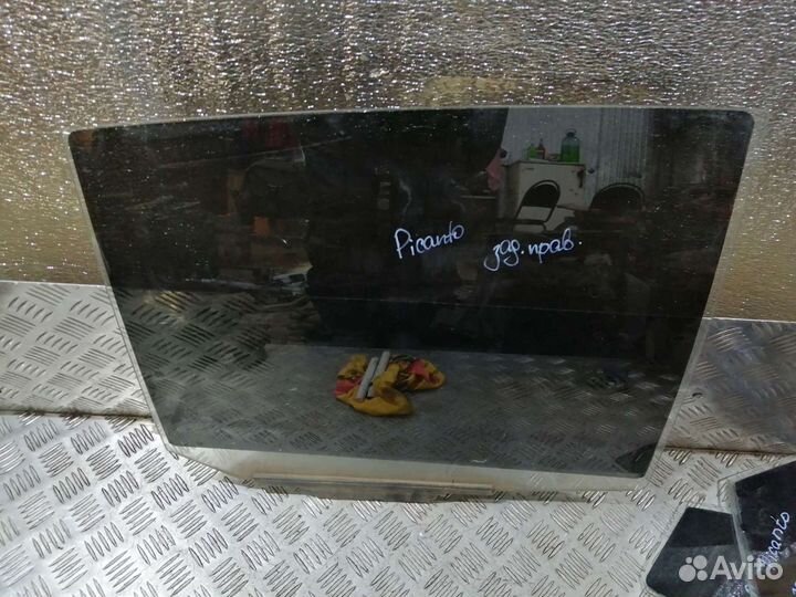 Стекло двери заднее правое Киа Пиканто 1 2005