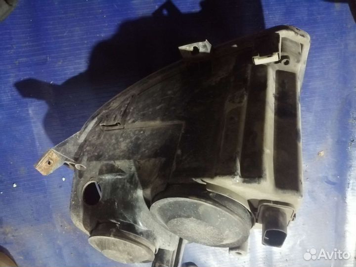 Фара правая Приора