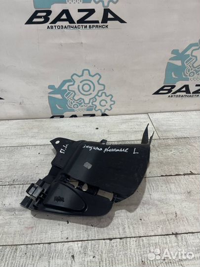 Пыльник двигателя Renault Sandero Stepway