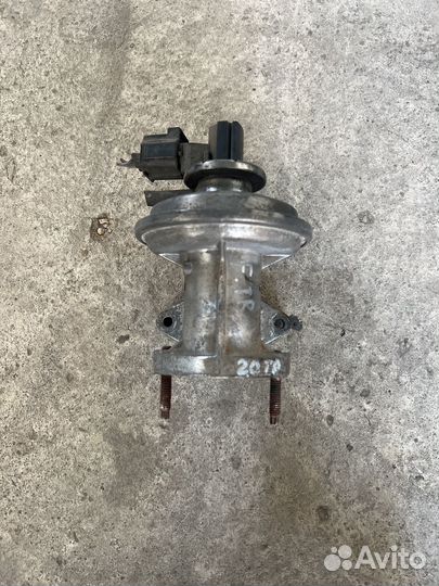 Клапан егр Ford Mondeo lll 2.0tdci Ford Transit