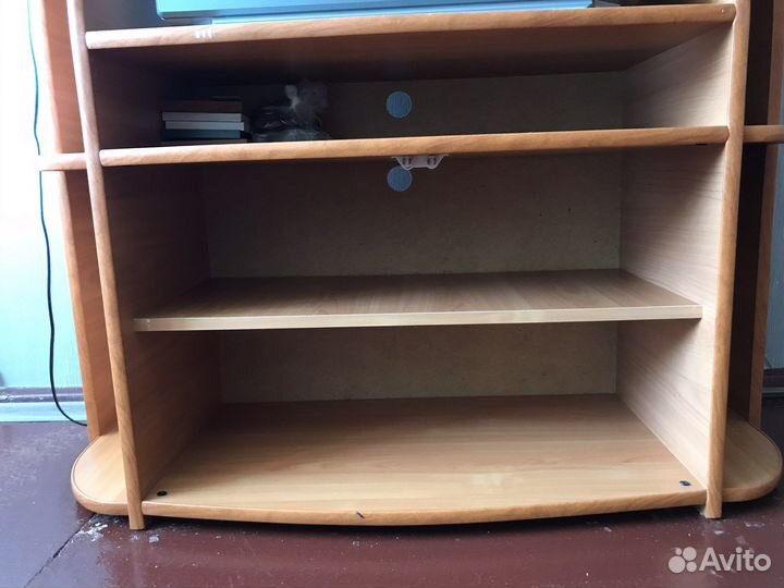 Стойка под телевизор