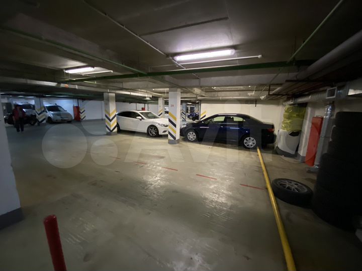 Машиноместо, 29 м²