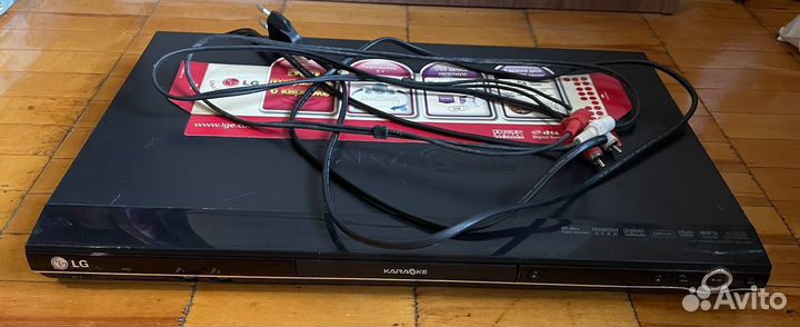 DVD-караоке LG DKS-2000Q