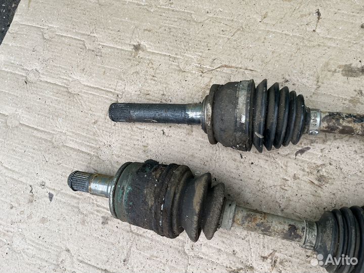 Приводной вал правый Derways Shuttle