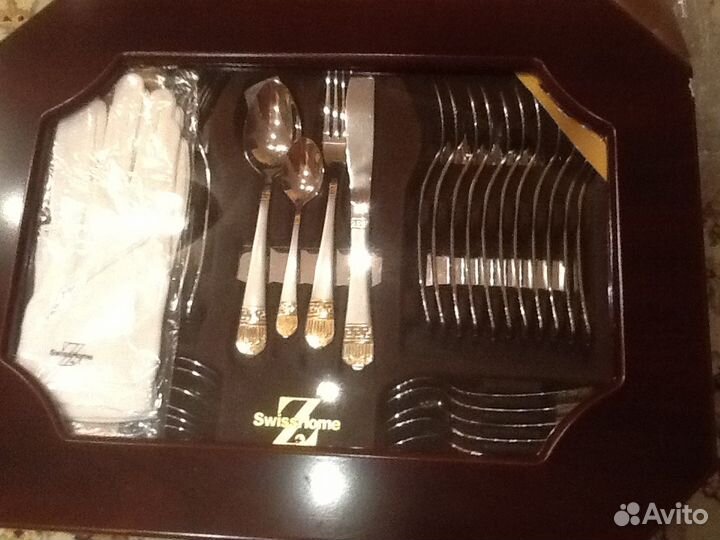 Столовый набор Swiss home